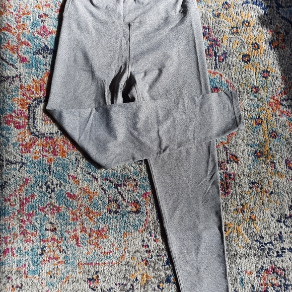 Grey Sports Gyn Leggings - Picture 3 of 5